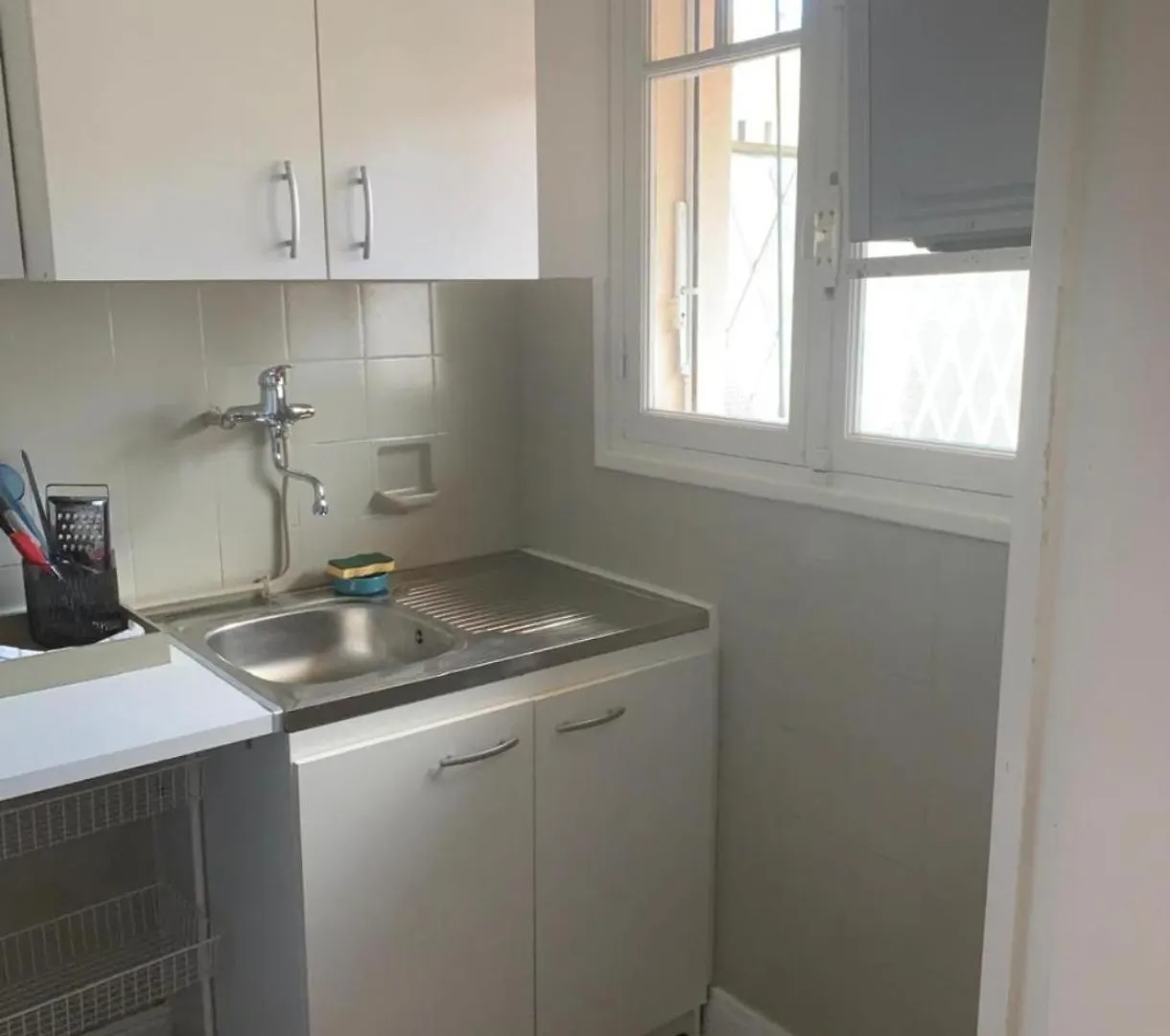 Apartment Studio Au Calme 100 Metres De La Croisette Cannes